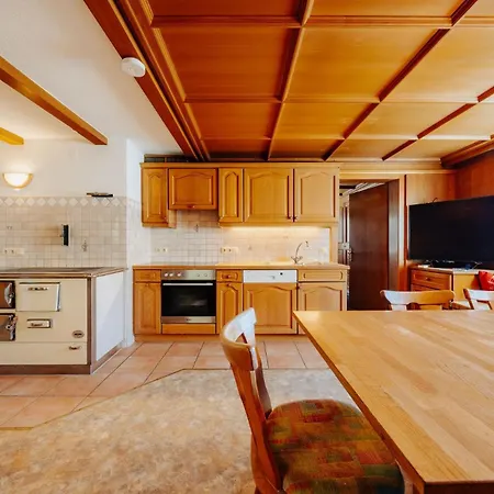 Zudrellhus Apartment *